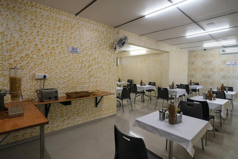 Food & Drinks 5, Hotel Sheetal Plaza, Surat