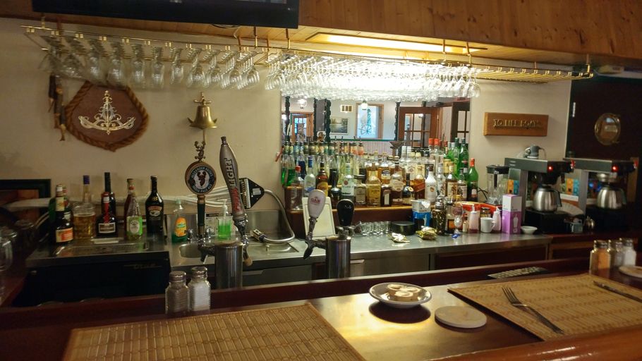 Public Area 4, Riviera Inn and Suites 1000 Islands, Leeds and Grenville