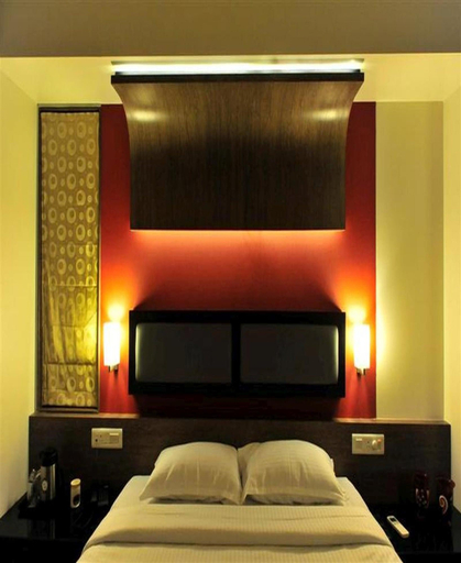 Bedroom 3, Hotel The Moneta, Pune