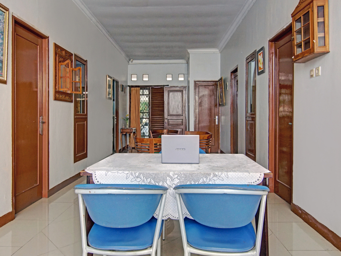 Exterior & Views 4, OYO 90353 Dewi Guesthouse Syariah, South Tangerang
