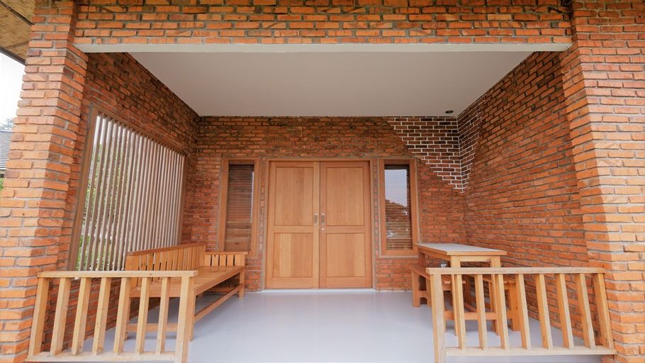 Villa Genteng Bogor, Bogor