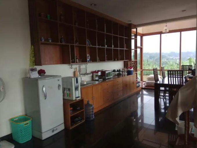 Dining Room 2, Land of Tranquil Light - Luxury Villa In Puncak, Bogor