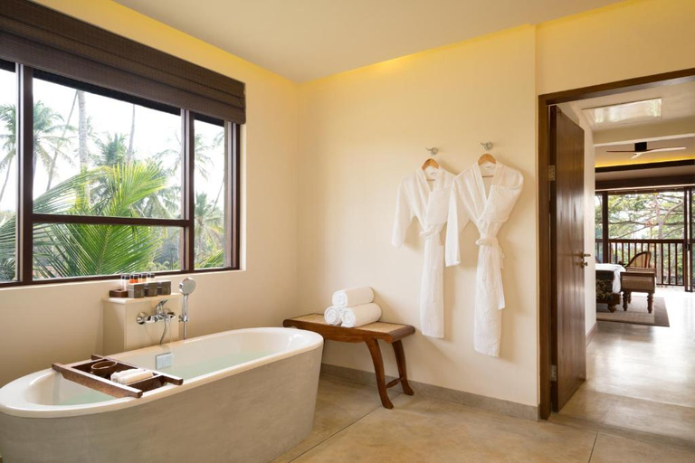 Bathroom 5, Anantara Peace Haven Tangalle Resort, Tangalle