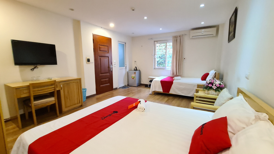 Bedroom 8