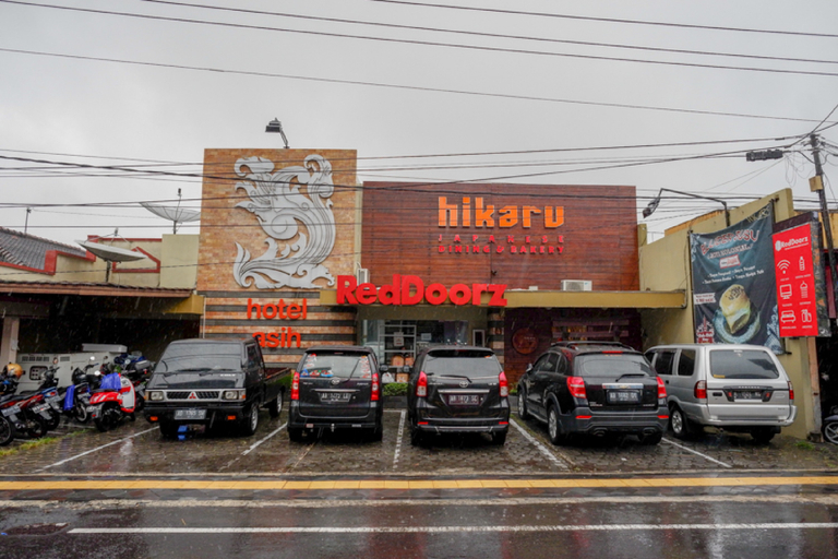 Exterior & Views, RedDoorz Plus @ Hotel Asih UNY, Sleman