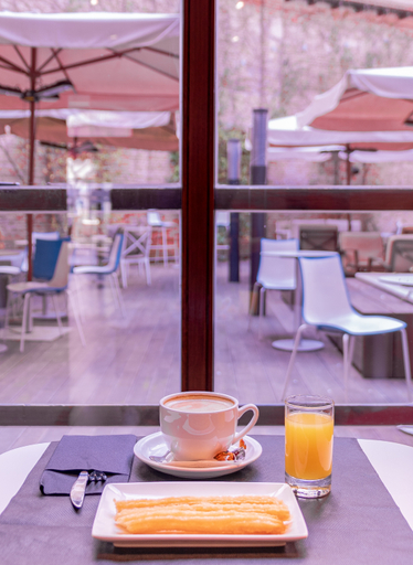 Public Area 3, Dorma El Coloquio, Valladolid