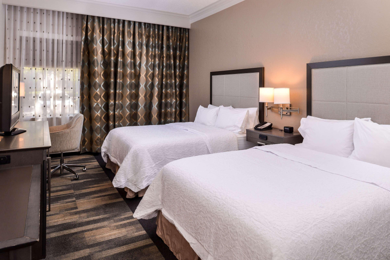 Bedroom 3, Hampton Inn Ft. Lauderdale- Plantation, Broward