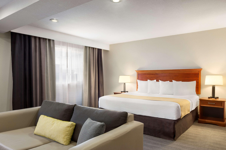 Bedroom 3, Country Inn & Suites by Radisson, Sidney, NE, Cheyenne