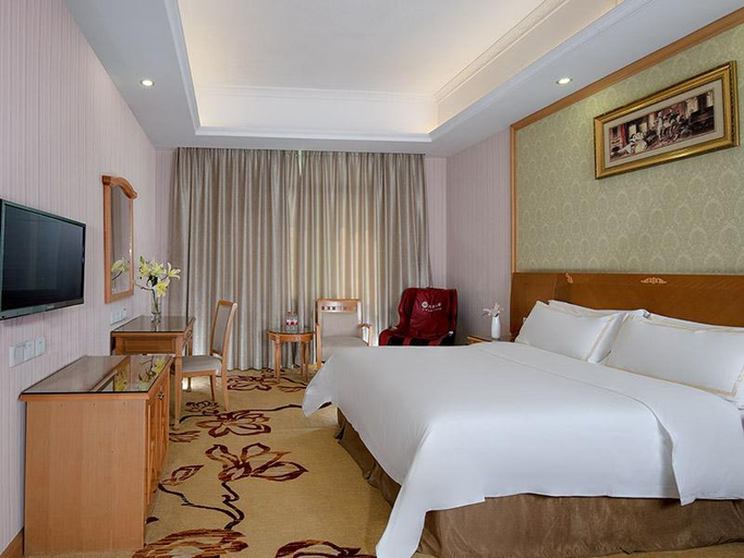 Bedroom 3, Vienna Hotel (Changlong Park), Guangzhou