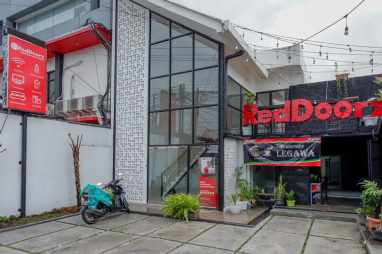 RedDoorz @ Demangan Sari Residence, Yogyakarta