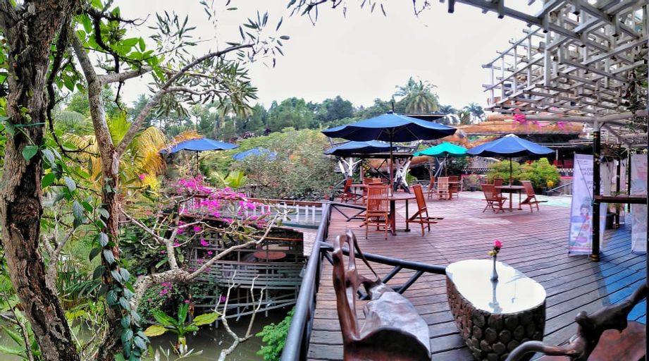 The Jhons Aquatic Resort, Cianjur