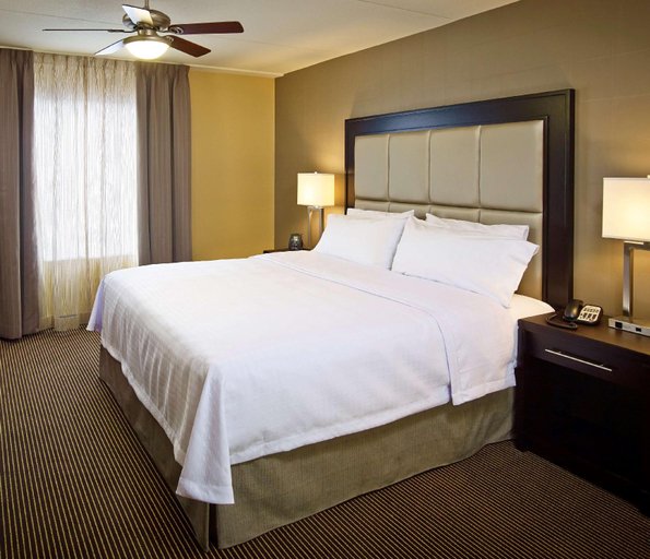 Bedroom, HOMEWOOD SUITES BY HILTON HAMILTON, Hamilton