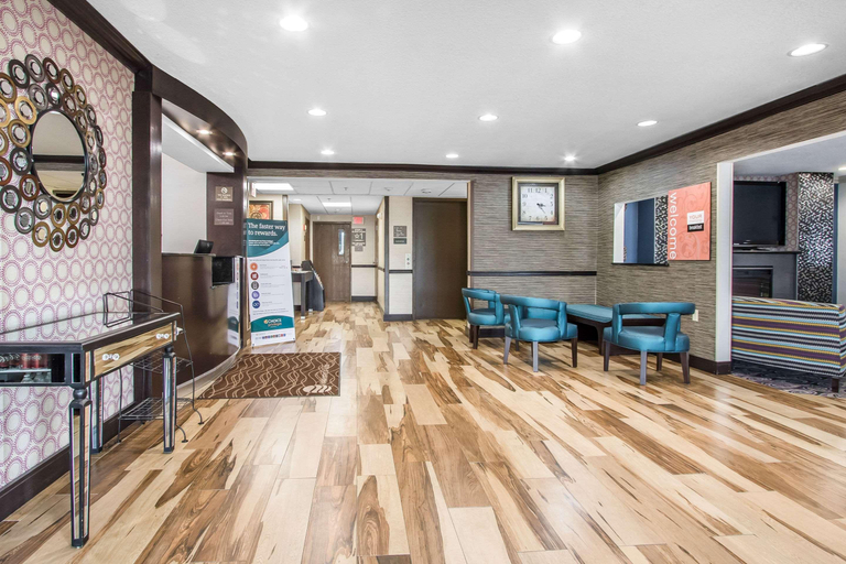 Public Area 2, Comfort Inn Tulsa Midtown, Tulsa