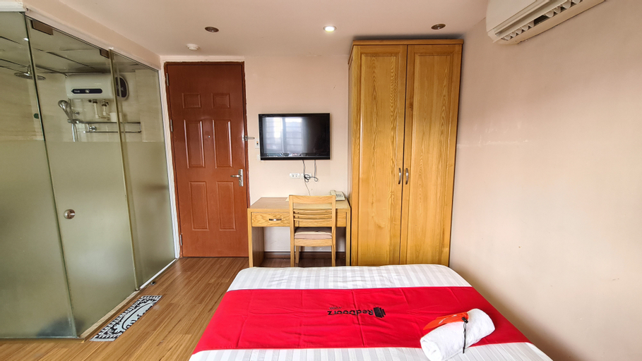 Bedroom 18