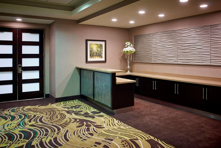 Public Area 2, HOMEWOOD SUITES BY HILTON HAMILTON, Hamilton