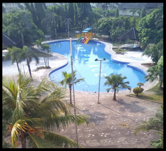 Grand Mangku Putra, Serang