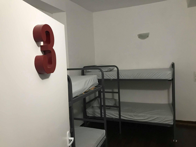 Bedroom 5, Gite Le Chemin vers l'Etoile, Pyrénées-Atlantiques