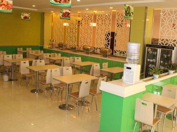 Food & Drinks 5, GreenTree Inn Donghai New Bus Station, Lianyungang