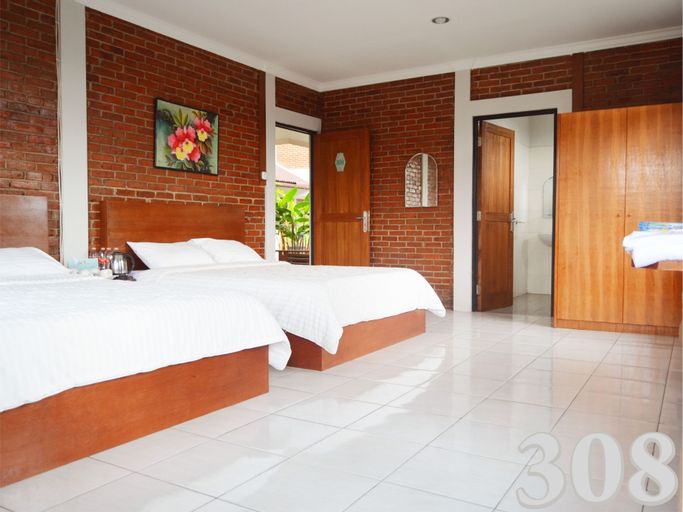 Bedroom 2, Puri Saras Family Garden Hotel Syariah, Bandung