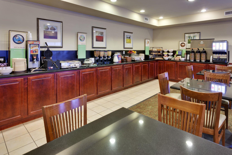 Food & Drinks 5, Spark by Hilton Galloway Atlantic City, Atlantic