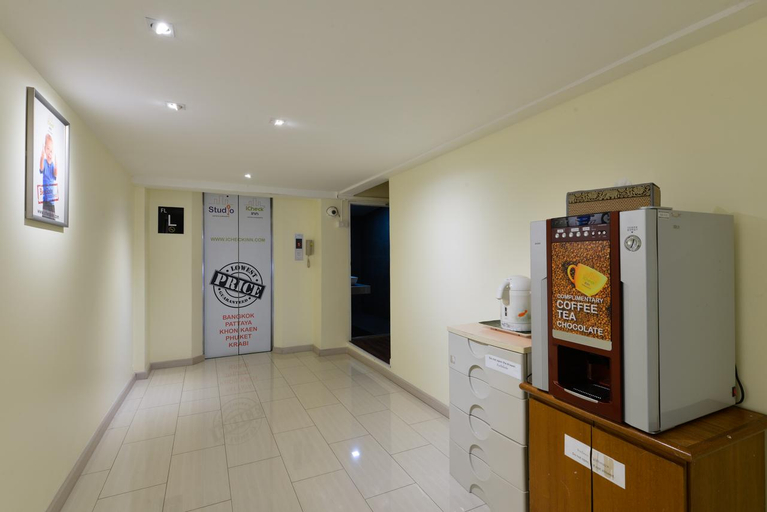 Others 2, iCheck inn Sukhumvit 19, Wattana
