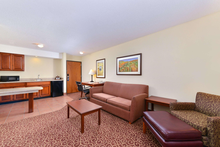 Public Area 3, Hampton Inn by Hilton Eagle Pass, Maverick