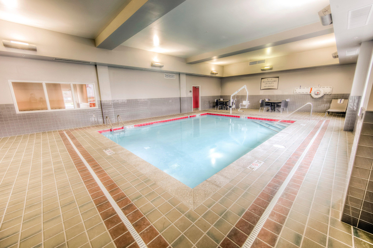 Sport & Beauty, DoubleTree Suites by Hilton Hotel Columbus Downtow, Franklin