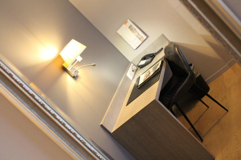 Bedroom 3, Parkhotel Langenthal, Aarwangen