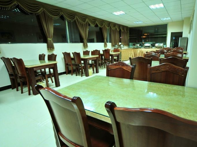 Food & Drinks 5, Greentree Yunnan Kunming Chenggong Univ.Shilin Htl, Kunming