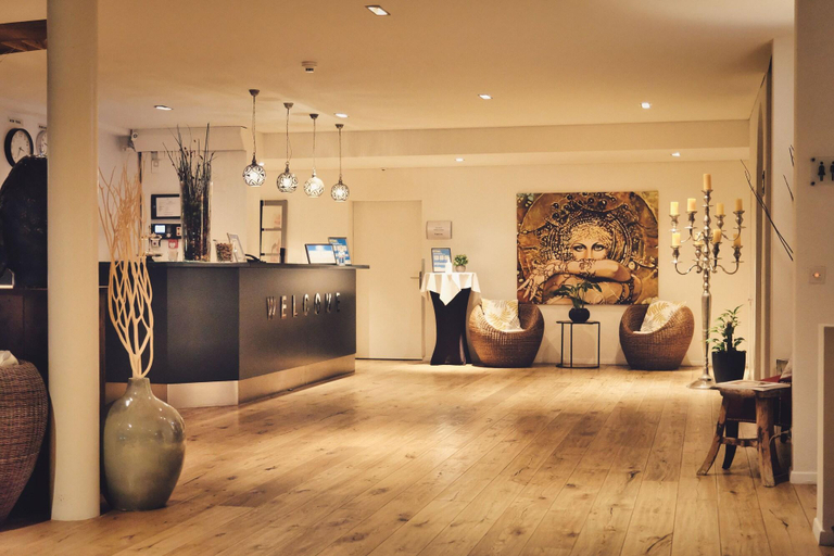 Public Area 2, Parkhotel Langenthal, Aarwangen