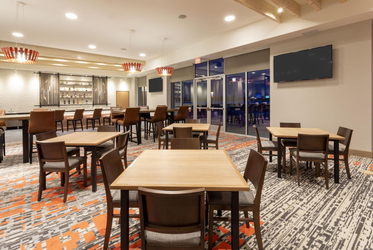 Food & Drinks 5, Running Aces Hotel Trademark Collection By Wyndham, Anoka