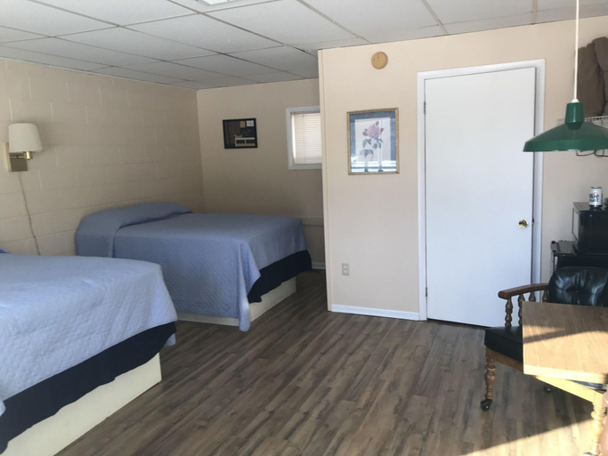 Bedroom 2, Riverview Inn, Crawford