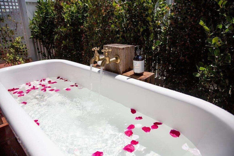 Bathroom 5, Villa Walton, Matamata-Piako
