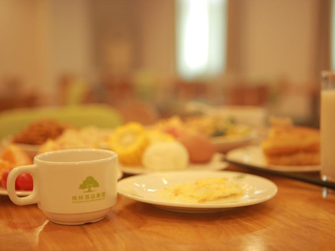 Food & Drinks 5, GreenTree Inn Suites HongQiao Airport Branch, Shanghai