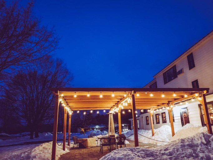 Exterior & Views, The Edgewood Inn, Merrimack
