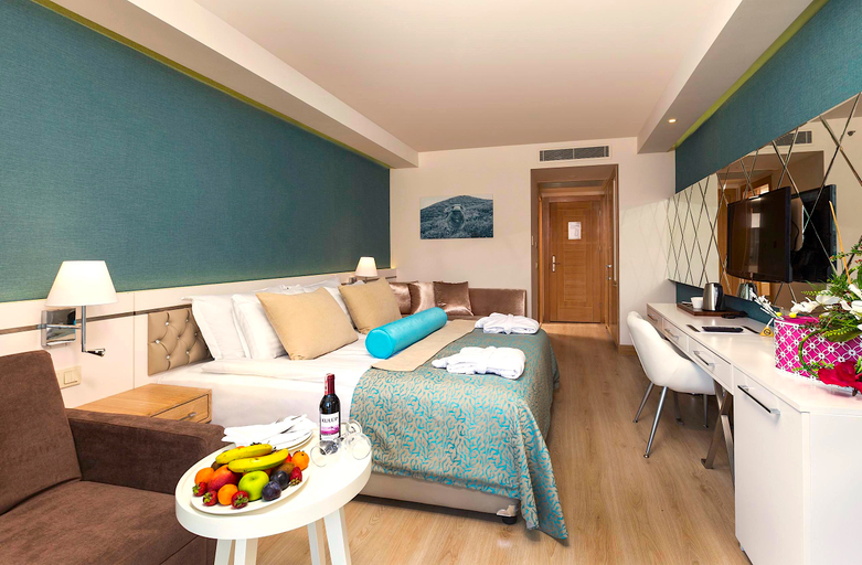 Bedroom 3, Castival Hotel, Manavgat