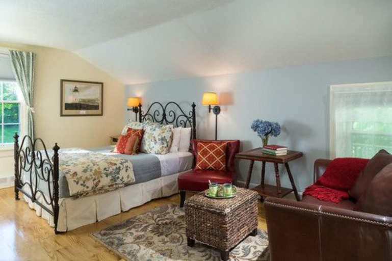 Public Area 3, Landmark Inn, Otsego