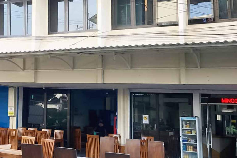 Food & Drinks 4, SAS Guest House Mitra RedDoorz @ Darmo Park 2 Surabaya, Surabaya