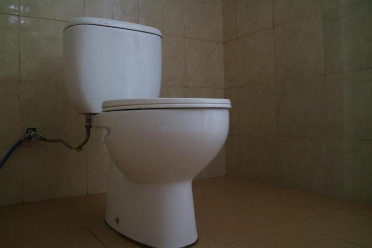 Bathroom 7