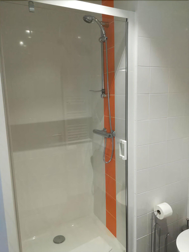 Bathroom 5, ATAO Résidence, Ille-et-Vilaine