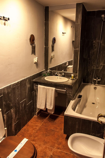 Bathroom, Enclave Soria, Soria