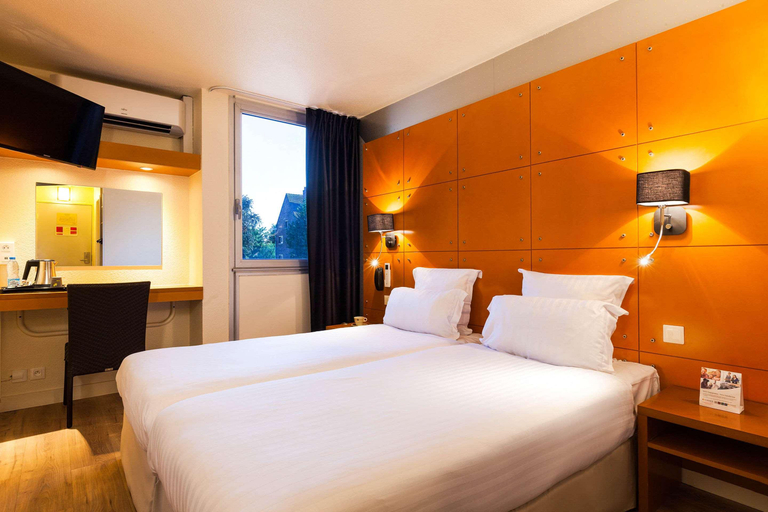Bedroom 3, Comfort Hotel Lille L'Union, Nord