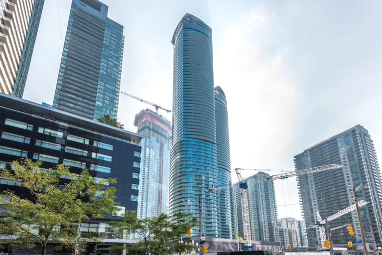 Exterior & Views, Noel Suites - York and Simcoe, Toronto