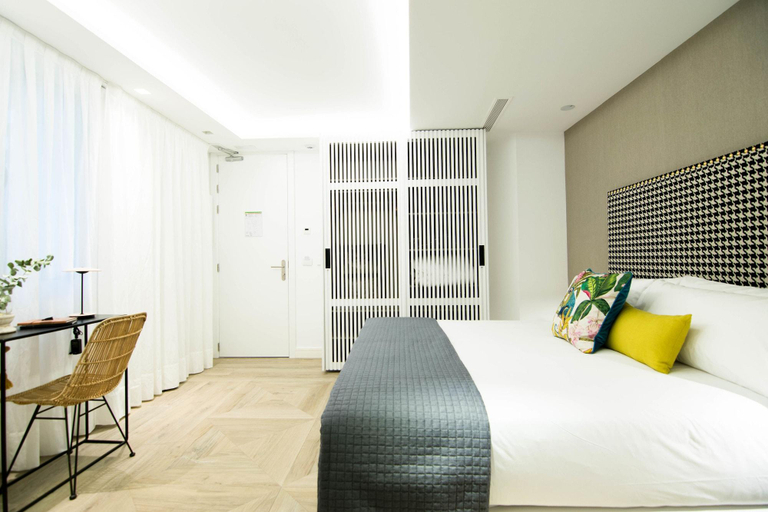 Bedroom 2, Hotel Marques House, Valencia