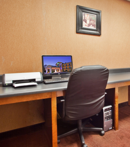 Public Area 2, Hampton Inn & Suites Macon I-475, Bibb