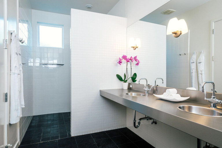 Bathroom 5, Duchamp Healdsburg, Sonoma