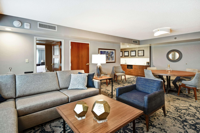 Public Area 2, Embassy Suites by Hilton Omaha Downtown Old Market, Douglas
