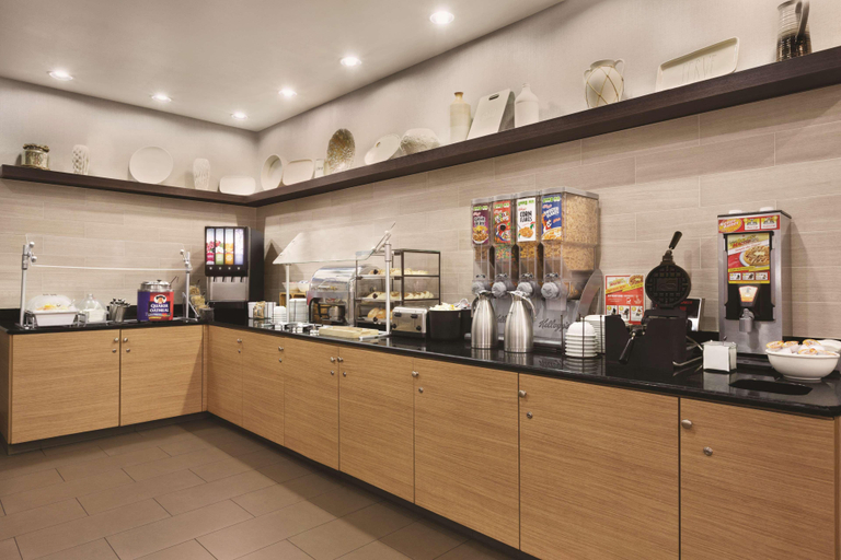 Food & Drinks 5, Country Inn & Suites by Radisson, Gainesville, FL, Alachua