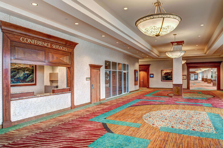 Public Area 4, Hilton Seattle Airport & Conference Center, SeaTac