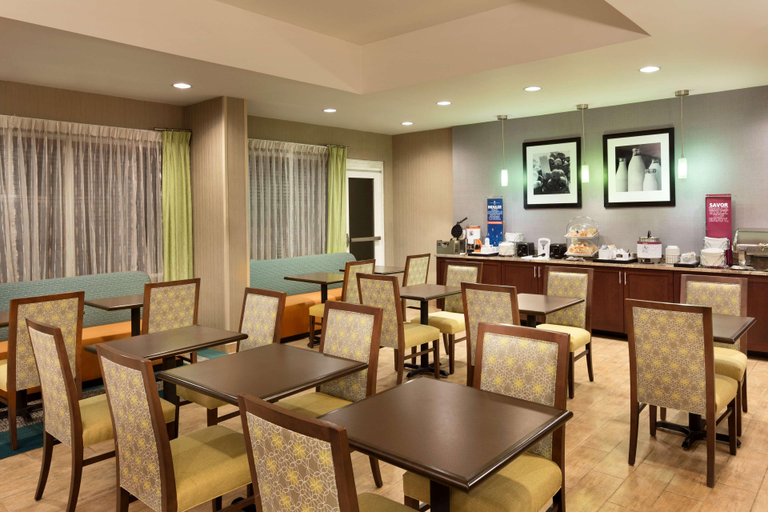 Food & Drinks 5, Hampton Inn Denville/Rockaway/Parsippany, Morris